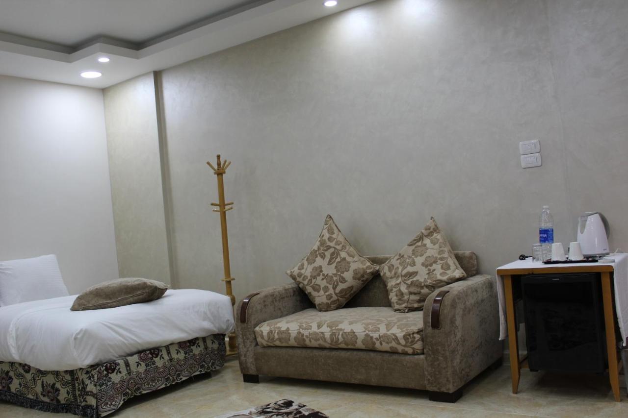 Petra Princess Balqees Hostel ワディ・ムーサ エクステリア 写真