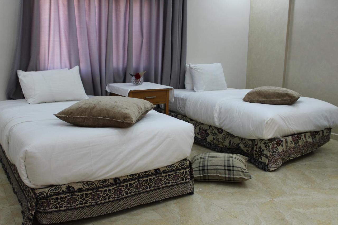 Petra Princess Balqees Hostel ワディ・ムーサ エクステリア 写真